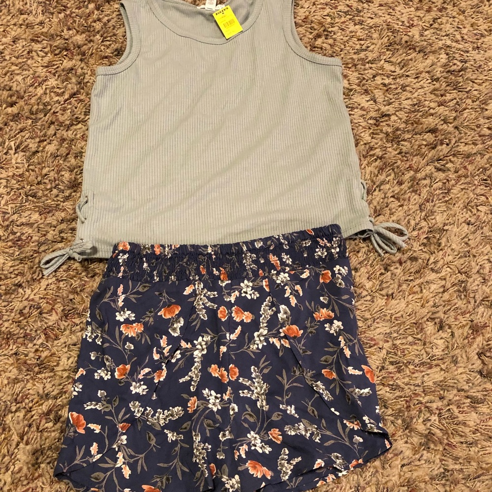NWT YOUTH XL Tilly’s Shirt And Shorts